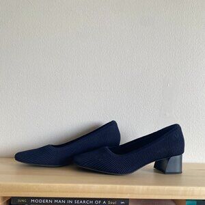 Vivaia Square-Toe Chunky Heels